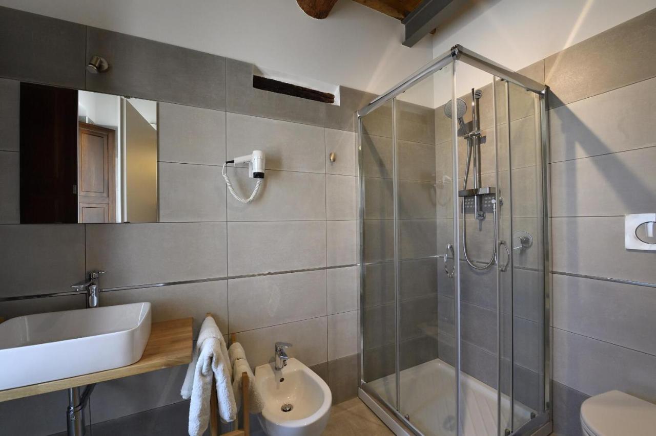 Le Benedettine Affittacamere Relais ฟอนดี ภายนอก รูปภาพ